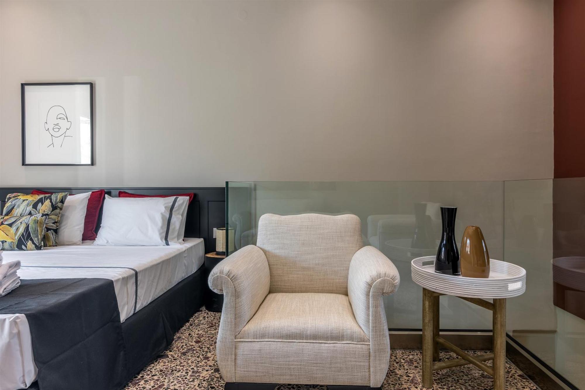 Andrews Luxury Suites Near The Airport Heraklion Exterior foto